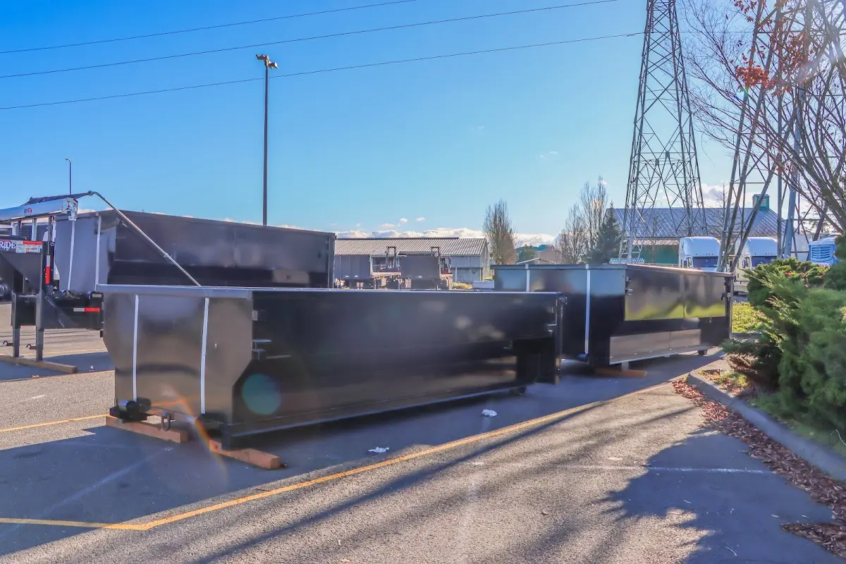 Professional dumpster rental and junk removal service in Mableton